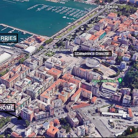 Bilocale Con Posto Auto La Chicca Del Golfo Appartement La Spezia Buitenkant foto