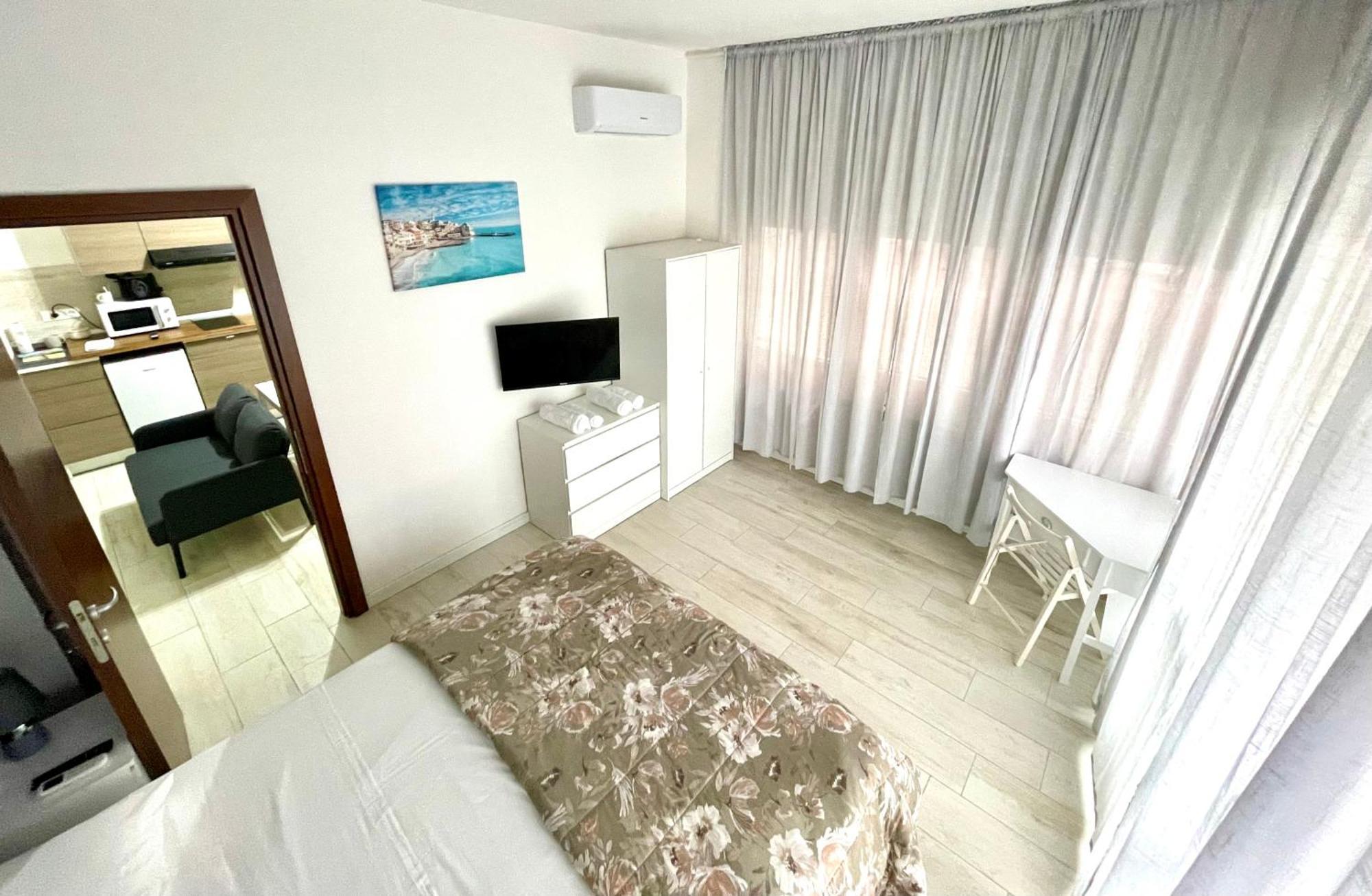 Bilocale Con Posto Auto La Chicca Del Golfo Appartement La Spezia Buitenkant foto